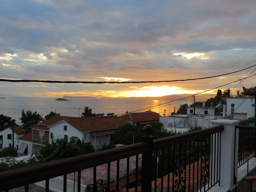 Ocean View Apartment Нео Клима Екстериор снимка