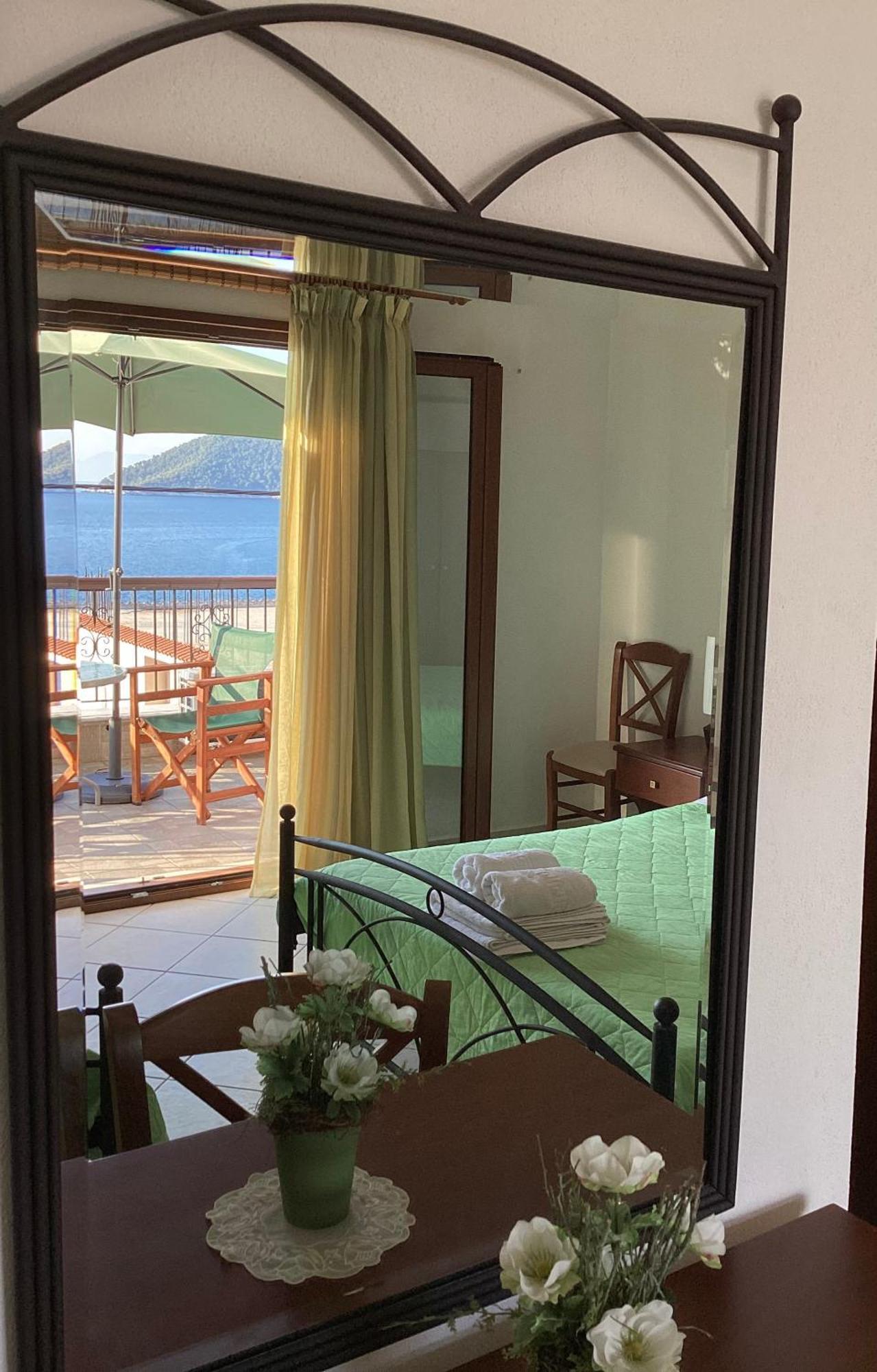 Ocean View Apartment Нео Клима Екстериор снимка